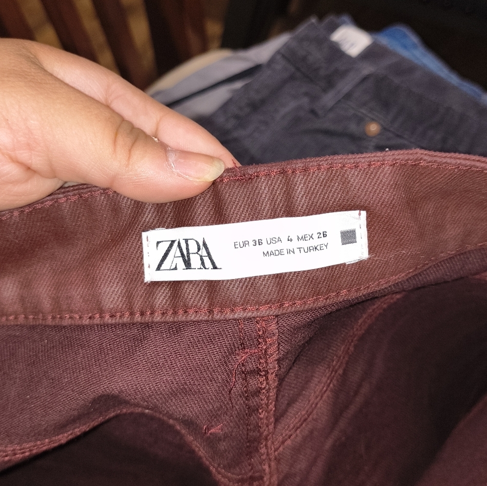 Zara High Waist Burgundy Shorts - Picture 3 of 4